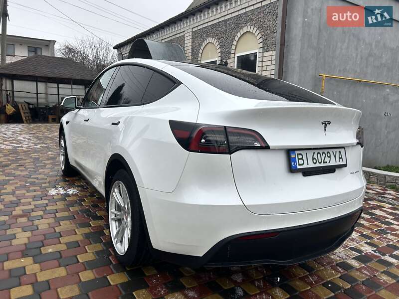 Внедорожник / Кроссовер Tesla Model Y 2022 в Полтаве фото 6 Внедорожник / Кроссовер Tesla Model Y 2022 в Полтаве