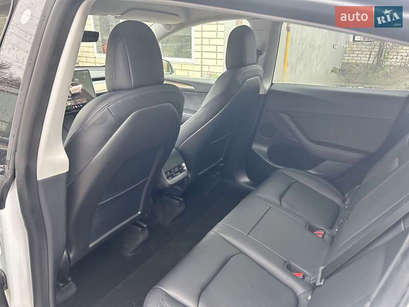 Внедорожник / Кроссовер Tesla Model Y 2022 в Полтаве фото 37 Внедорожник / Кроссовер Tesla Model Y 2022 в Полтаве