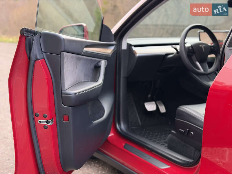 Внедорожник / Кроссовер Tesla Model Y 2022 в Львове фото 39 Внедорожник / Кроссовер Tesla Model Y 2022 в Львове