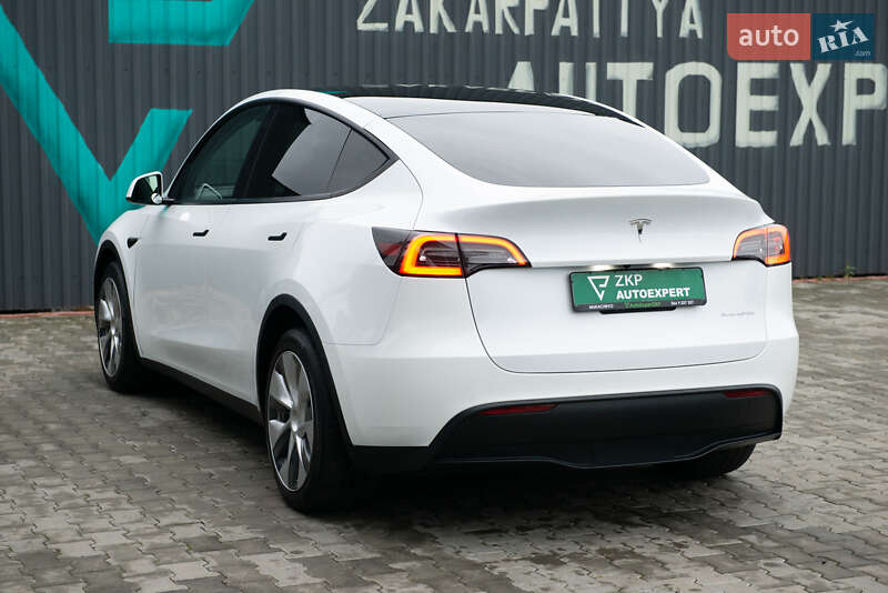 Внедорожник / Кроссовер Tesla Model Y 2021 в Мукачево