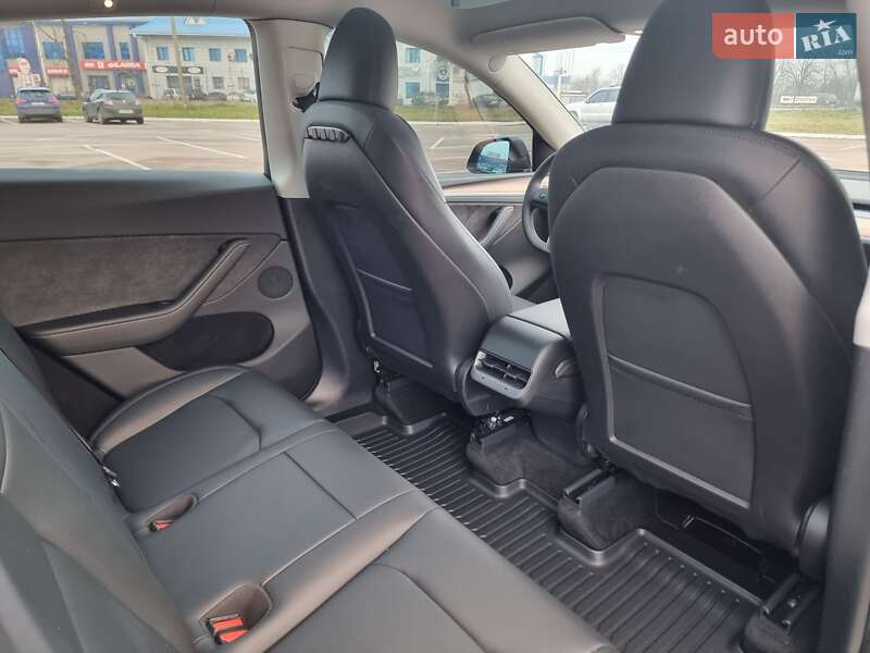 Внедорожник / Кроссовер Tesla Model Y 2024 в Житомире фото 19 Внедорожник / Кроссовер Tesla Model Y 2024 в Житомире