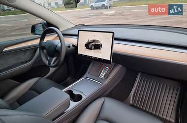 Внедорожник / Кроссовер Tesla Model Y 2024 в Житомире