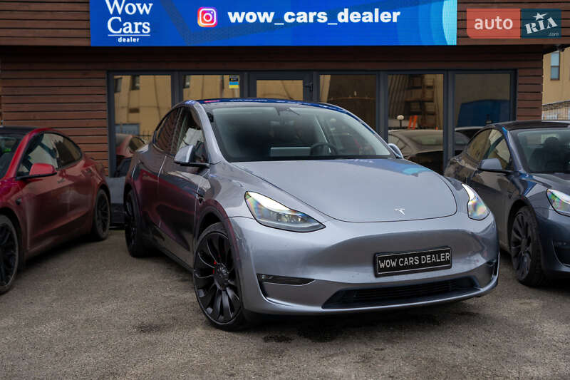 Tesla Model Y 2023 Tesla Model Y 2023