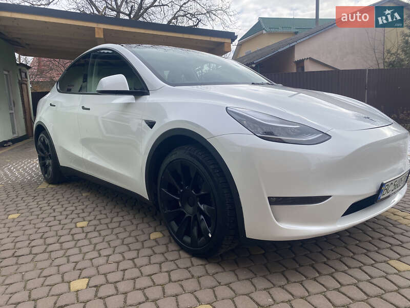 Внедорожник / Кроссовер Tesla Model Y 2022 в Стрые