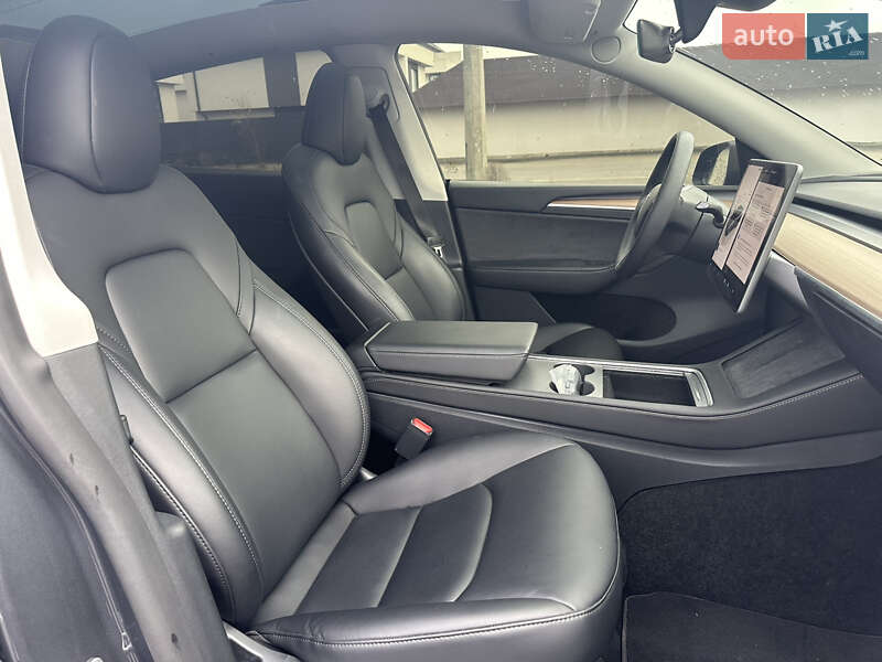 Внедорожник / Кроссовер Tesla Model Y 2023 в Киеве фото 9 Внедорожник / Кроссовер Tesla Model Y 2023 в Киеве