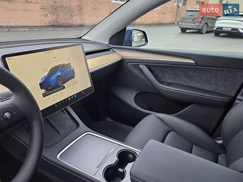 Внедорожник / Кроссовер Tesla Model Y 2024 в Днепре фото 23 Внедорожник / Кроссовер Tesla Model Y 2024 в Днепре