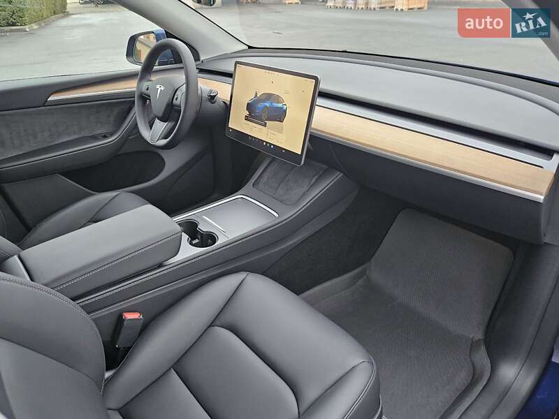 Внедорожник / Кроссовер Tesla Model Y 2024 в Днепре фото 32 Внедорожник / Кроссовер Tesla Model Y 2024 в Днепре