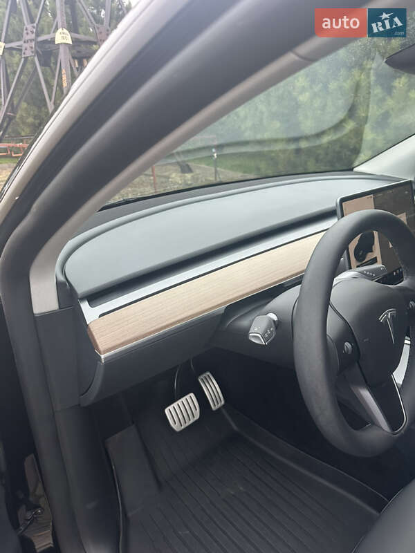 Внедорожник / Кроссовер Tesla Model Y 2024 в Днепре фото 54 Внедорожник / Кроссовер Tesla Model Y 2024 в Днепре