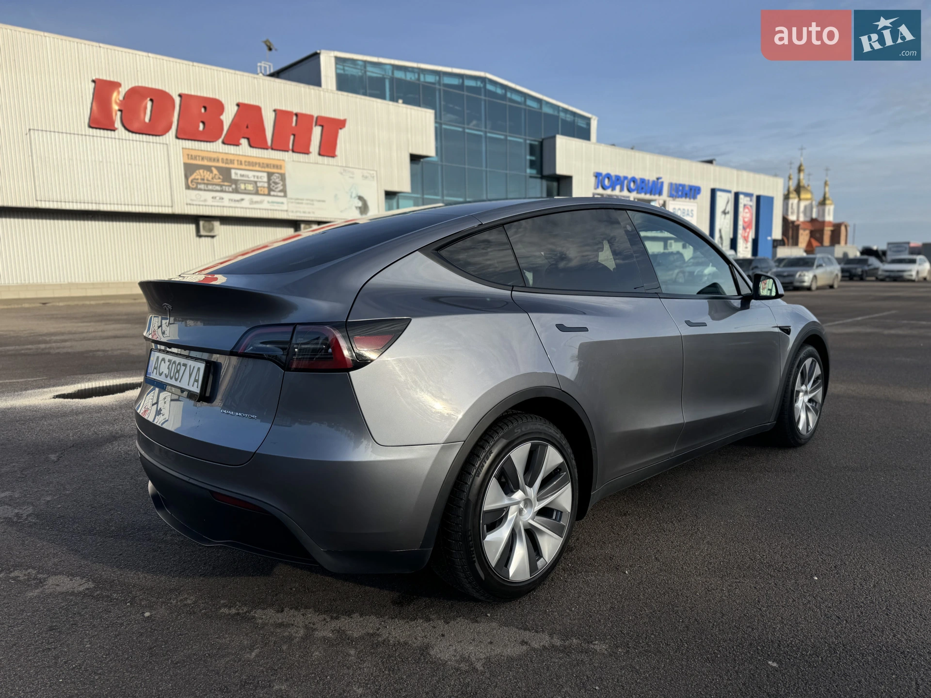 2024 Tesla Model Y - мініатюра 5