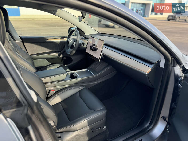 Внедорожник / Кроссовер Tesla Model Y 2024 в Ковеле