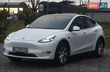 Внедорожник / Кроссовер Tesla Model Y 2023 в Львове