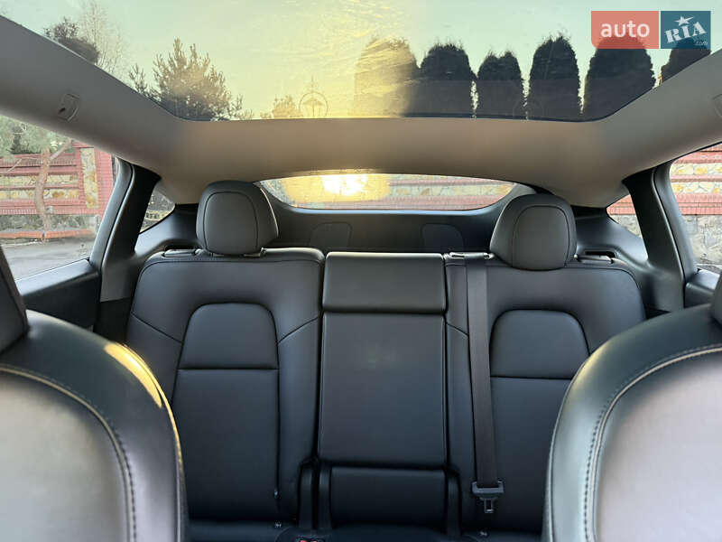 Внедорожник / Кроссовер Tesla Model Y 2024 в Виннице