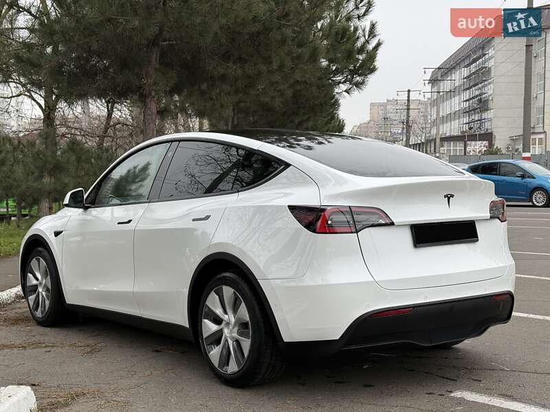 Внедорожник / Кроссовер Tesla Model Y 2020 в Одессе