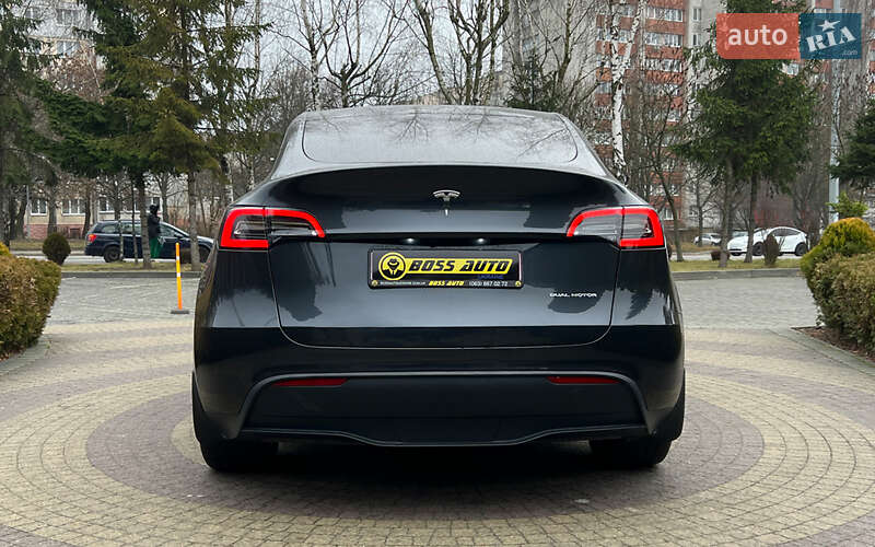 Внедорожник / Кроссовер Tesla Model Y 2024 в Львове