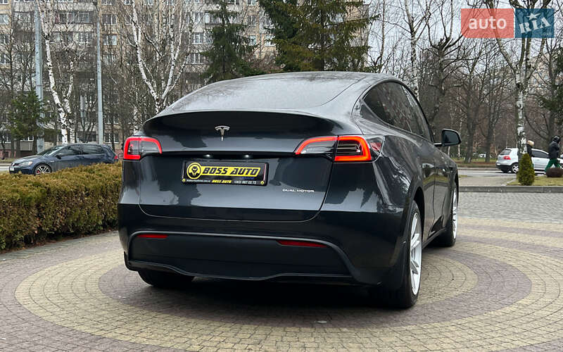 Внедорожник / Кроссовер Tesla Model Y 2024 в Львове