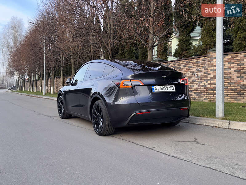 Внедорожник / Кроссовер Tesla Model Y 2024 в Киеве фото 25 Внедорожник / Кроссовер Tesla Model Y 2024 в Киеве