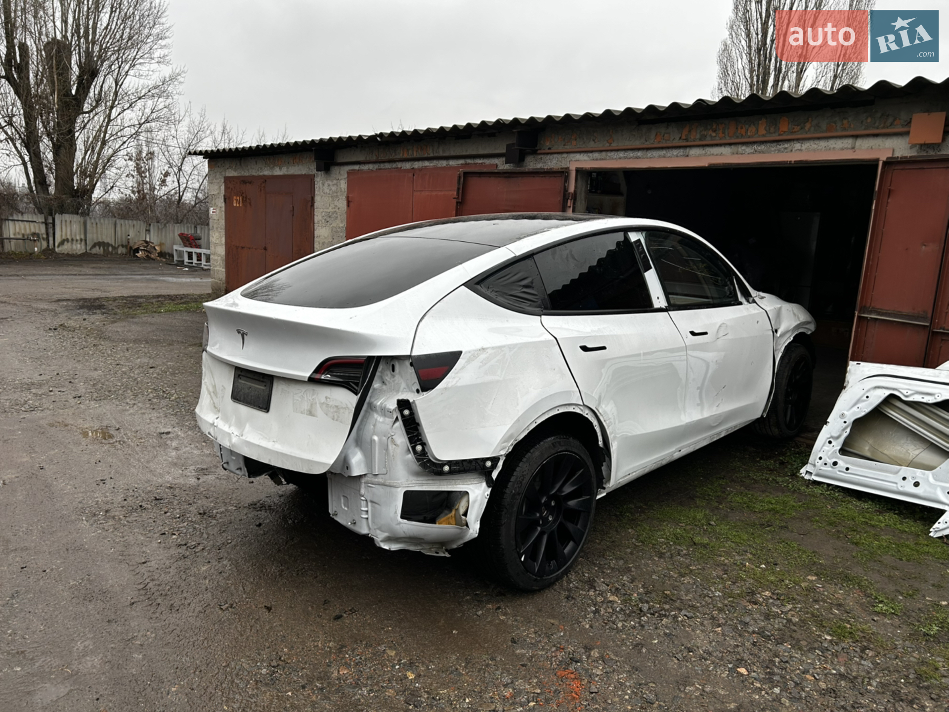 2023 Tesla Model Y - мініатюра 8