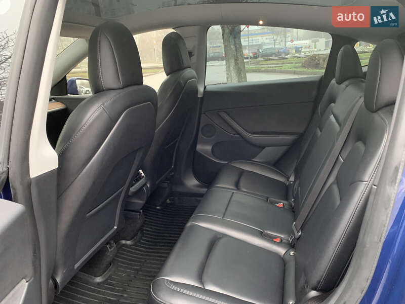 Внедорожник / Кроссовер Tesla Model Y 2021 в Харькове