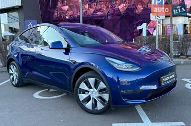Позашляховик / Кросовер Tesla Model Y 2023 в Києві