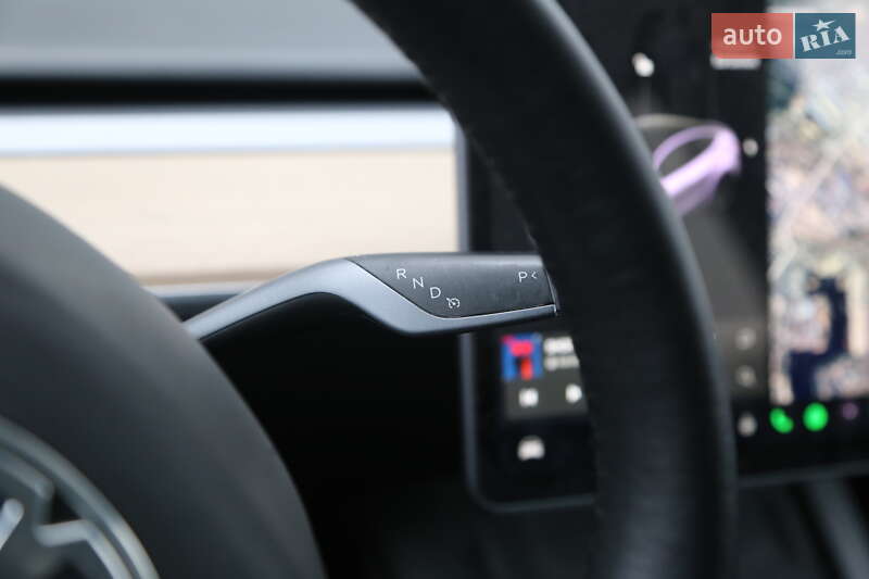 Позашляховик / Кросовер Tesla Model Y 2021 в Києві