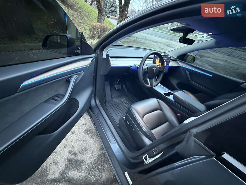 Внедорожник / Кроссовер Tesla Model Y 2023 в Днепре фото 5 Внедорожник / Кроссовер Tesla Model Y 2023 в Днепре