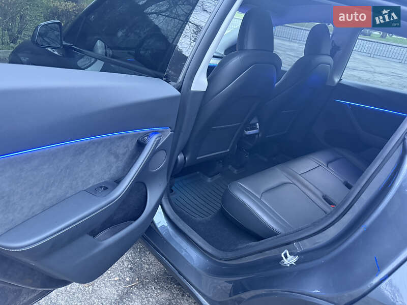 Внедорожник / Кроссовер Tesla Model Y 2023 в Днепре фото 8 Внедорожник / Кроссовер Tesla Model Y 2023 в Днепре