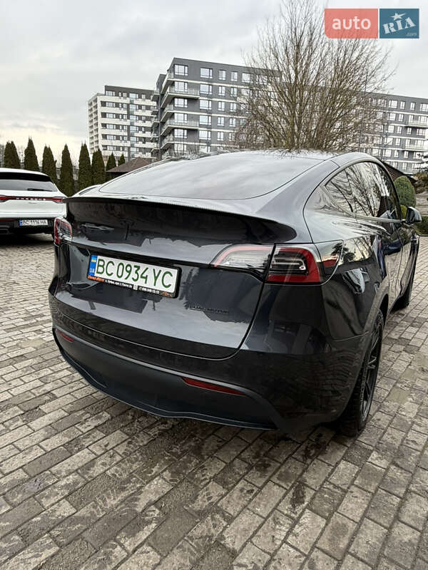 Внедорожник / Кроссовер Tesla Model Y 2024 в Львове