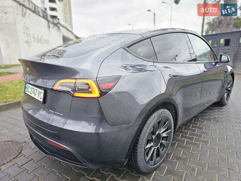 Внедорожник / Кроссовер Tesla Model Y 2020 в Львове