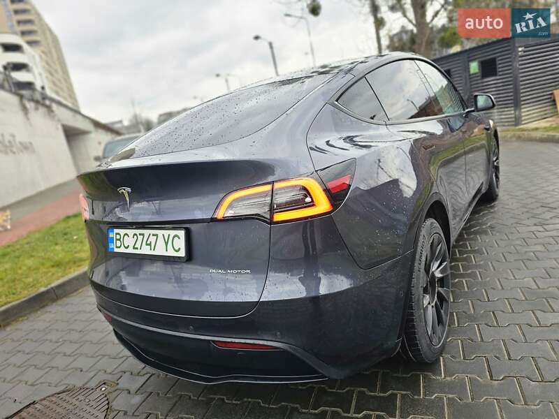 Внедорожник / Кроссовер Tesla Model Y 2020 в Львове