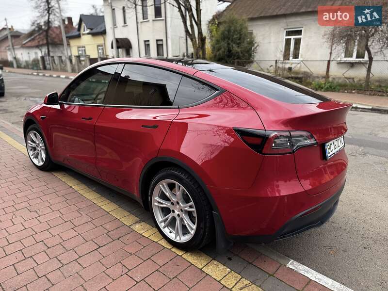 Внедорожник / Кроссовер Tesla Model Y 2023 в Стрые фото 2 Внедорожник / Кроссовер Tesla Model Y 2023 в Стрые