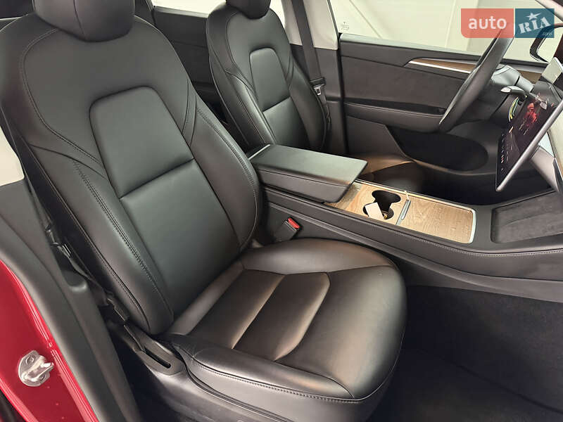 Внедорожник / Кроссовер Tesla Model Y 2022 в Ильинцах