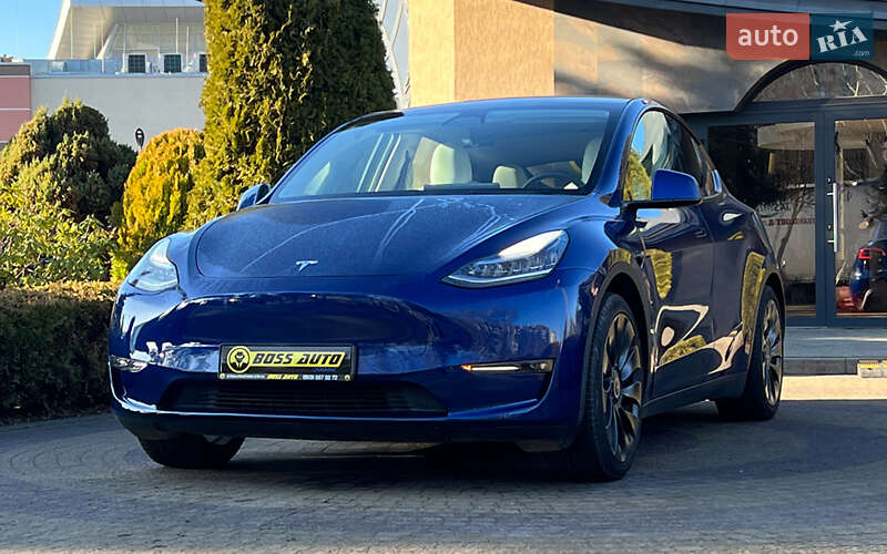 Внедорожник / Кроссовер Tesla Model Y 2021 в Львове