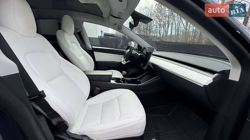 Позашляховик / Кросовер Tesla Model Y 2020 в Луцьку фото 6 Позашляховик / Кросовер Tesla Model Y 2020 в Луцьку