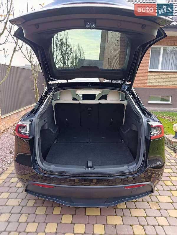 Внедорожник / Кроссовер Tesla Model Y 2023 в Луцке фото 8 Внедорожник / Кроссовер Tesla Model Y 2023 в Луцке