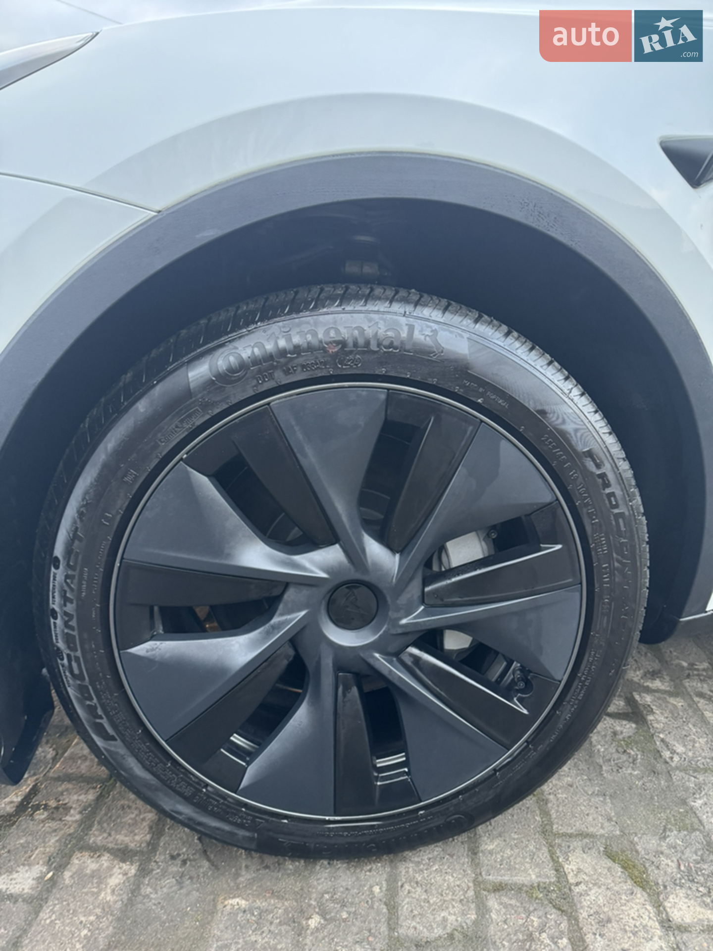 2024 Tesla Model Y - мініатюра 10