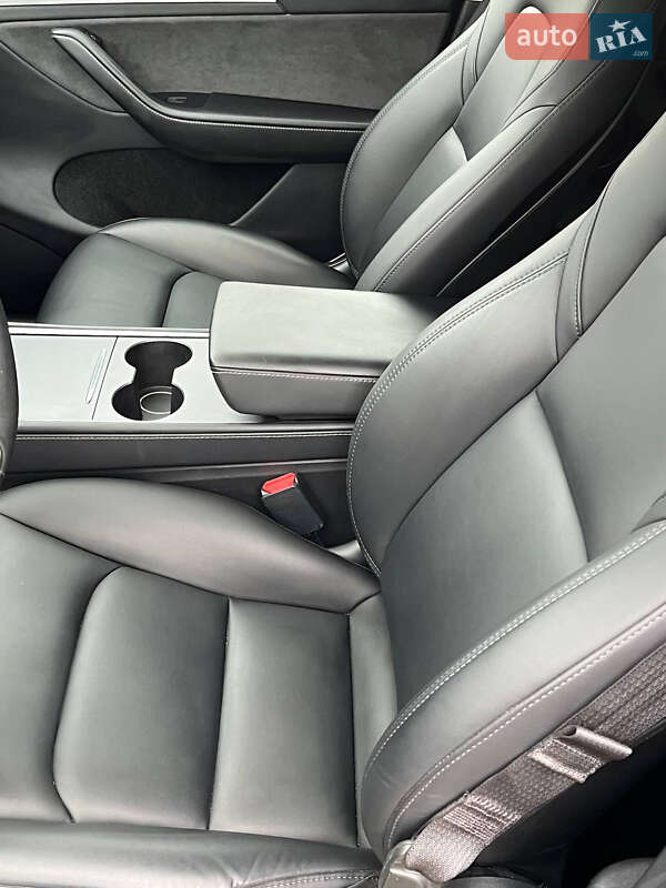 Внедорожник / Кроссовер Tesla Model Y 2023 в Тернополе фото 20 Внедорожник / Кроссовер Tesla Model Y 2023 в Тернополе