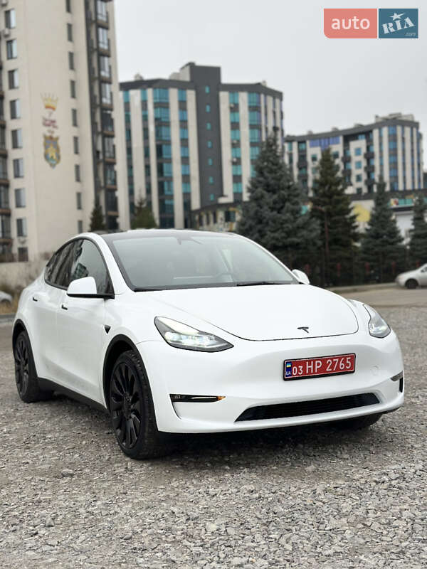 Внедорожник / Кроссовер Tesla Model Y 2023 в Софиевской Борщаговке фото 2 Внедорожник / Кроссовер Tesla Model Y 2023 в Софиевской Борщаговке
