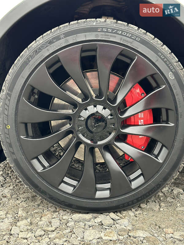 Внедорожник / Кроссовер Tesla Model Y 2023 в Софиевской Борщаговке фото 8 Внедорожник / Кроссовер Tesla Model Y 2023 в Софиевской Борщаговке