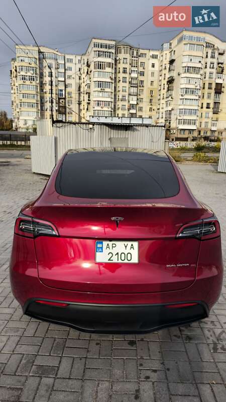 Внедорожник / Кроссовер Tesla Model Y 2024 в Запорожье