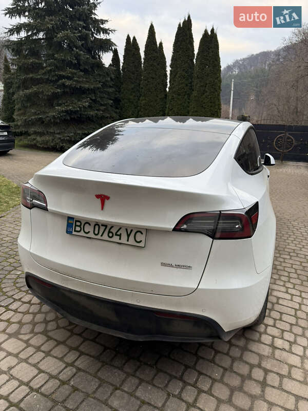 Внедорожник / Кроссовер Tesla Model Y 2020 в Львове