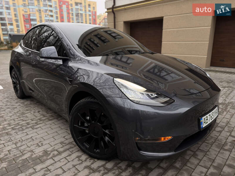 Tesla Model Y 2021