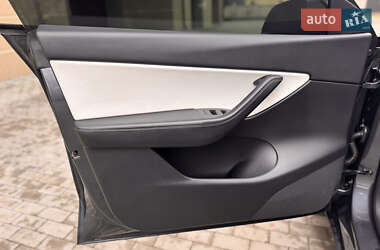 Внедорожник / Кроссовер Tesla Model Y 2021 в Виннице