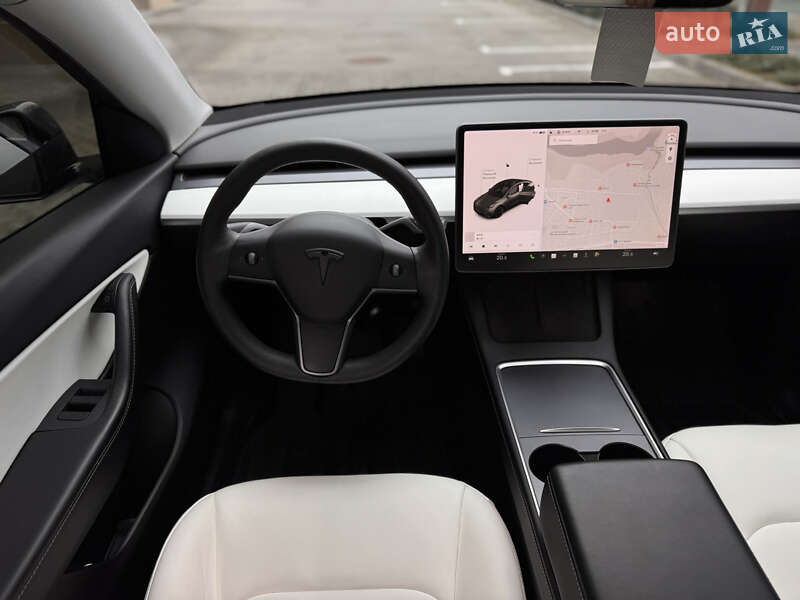 Внедорожник / Кроссовер Tesla Model Y 2021 в Виннице