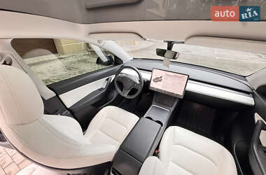 Внедорожник / Кроссовер Tesla Model Y 2021 в Виннице