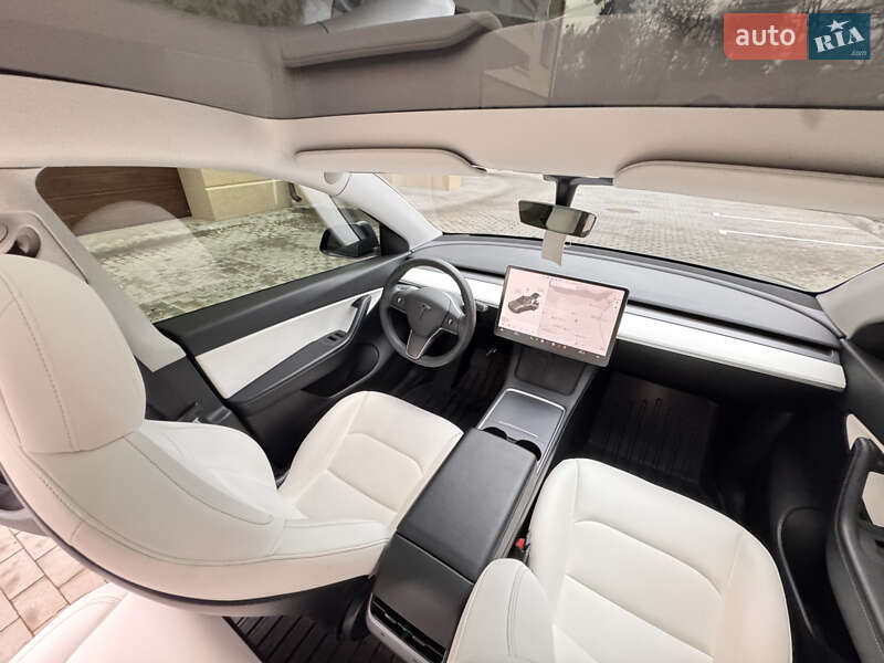 Внедорожник / Кроссовер Tesla Model Y 2021 в Виннице
