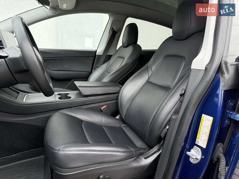 Внедорожник / Кроссовер Tesla Model Y 2020 в Львове