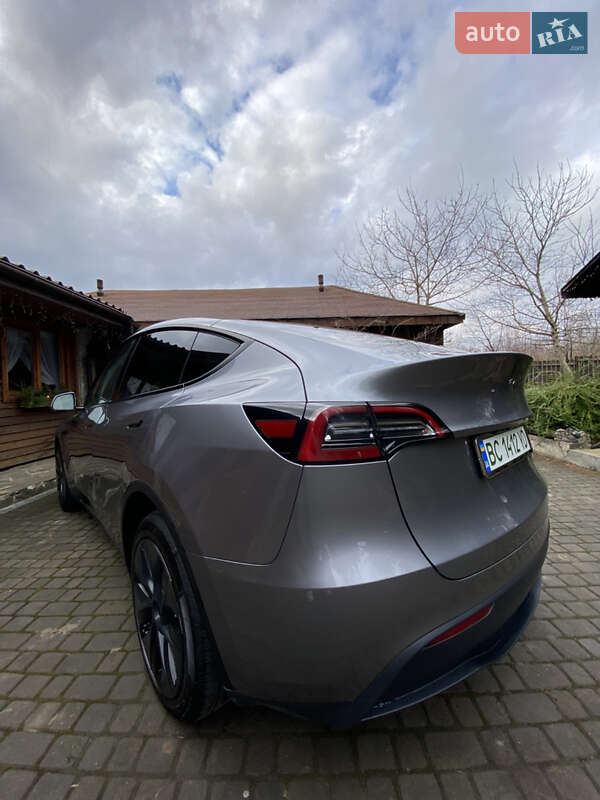Внедорожник / Кроссовер Tesla Model Y 2024 в Львове