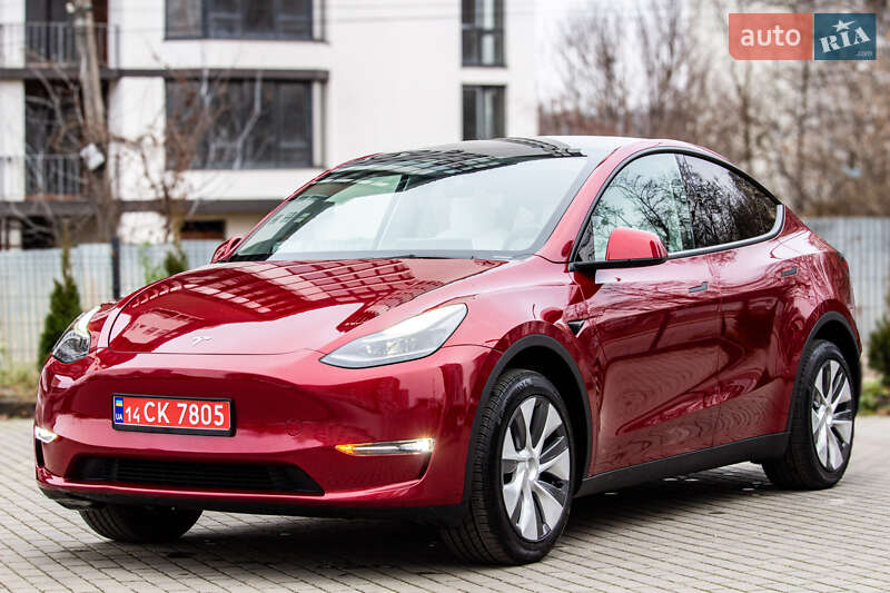Внедорожник / Кроссовер Tesla Model Y 2024 в Львове