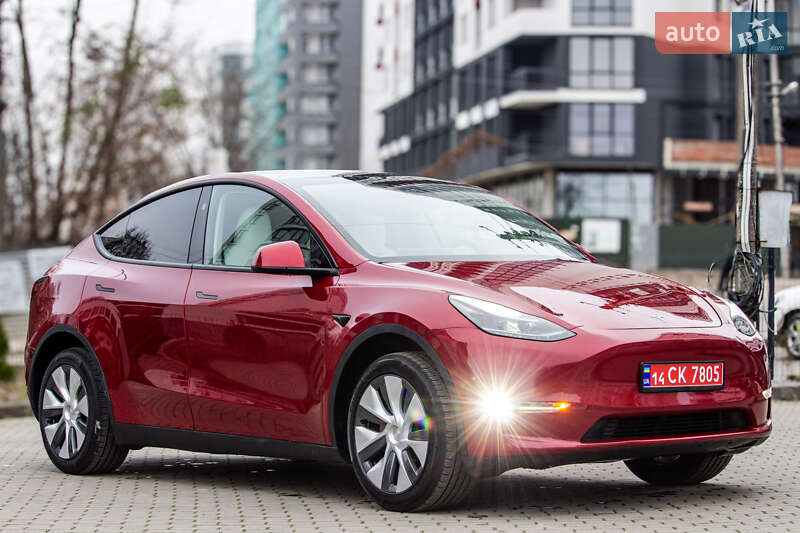 Внедорожник / Кроссовер Tesla Model Y 2024 в Львове
