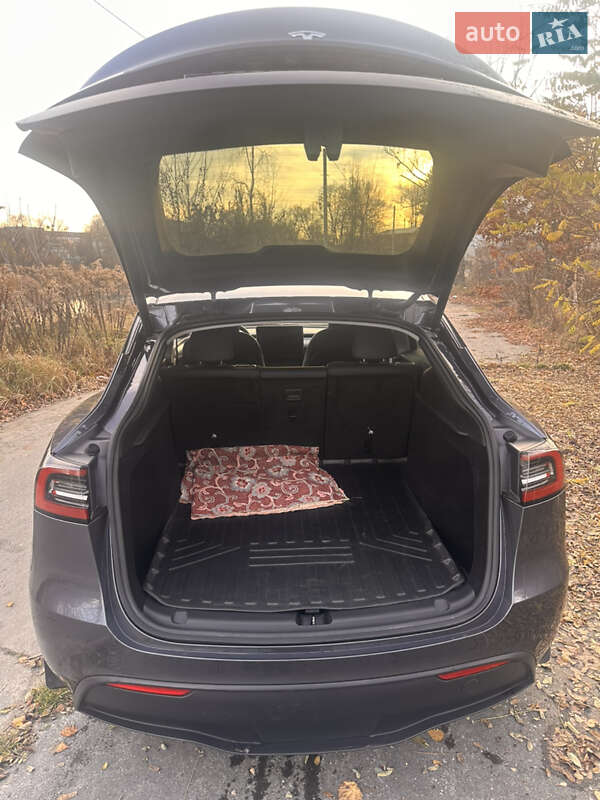 Позашляховик / Кросовер Tesla Model Y 2023 в Олевську фото 6 Позашляховик / Кросовер Tesla Model Y 2023 в Олевську